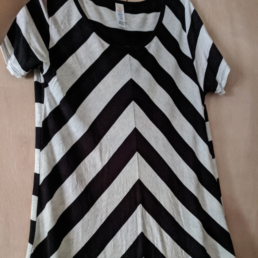 Lularoe classic t